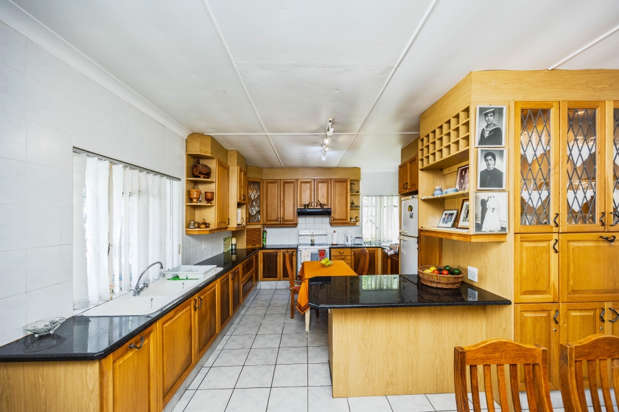 4 Bedroom Property for Sale in Berea Eastern Cape